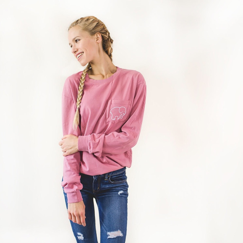 Ivory Ella Mauve Mist Floral Medallion Tee